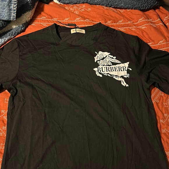 Burberry London Black T-ShirtSize L Used once